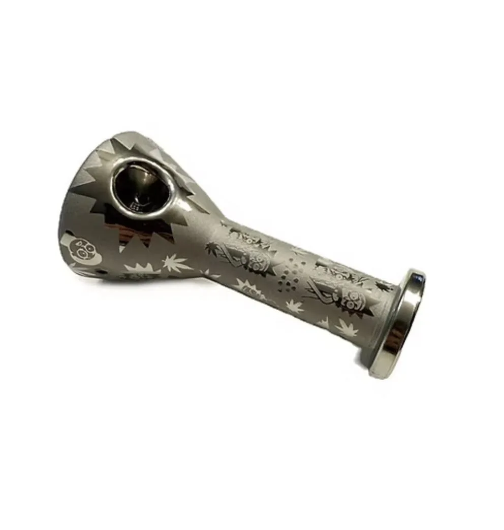 Pipe | Silver With Rick Cartoon | Medium