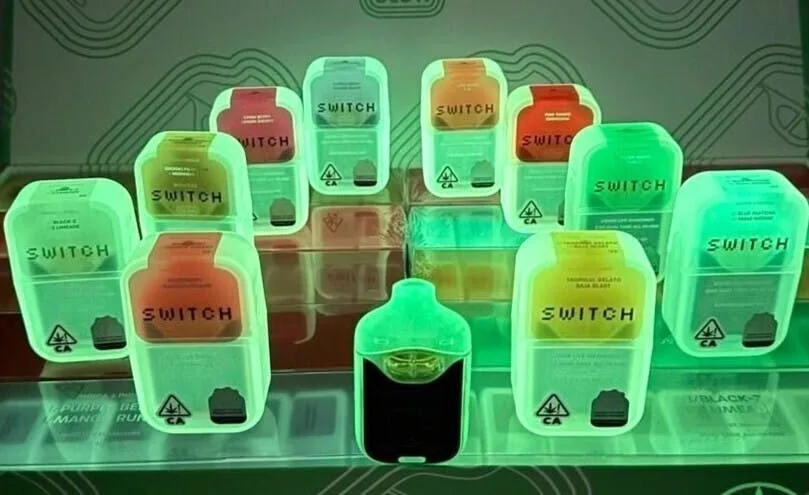 1G BOUTIQ Switch V4 - Purple Berry (I) x Mango Runtz (I) - Glow