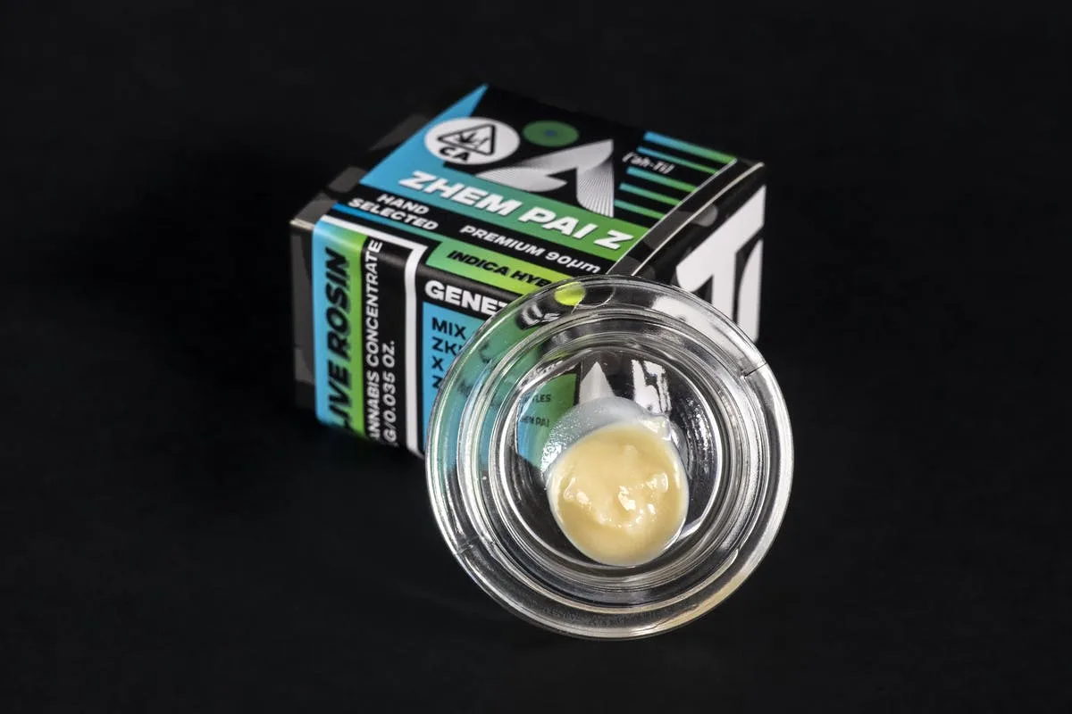 Ahti Hash | Zhem Pai Z 90µ | Whipped Live Rosin
