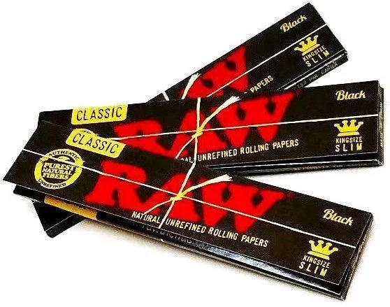 BLACK CLASSIC KING SIZE SLIM PAPERS