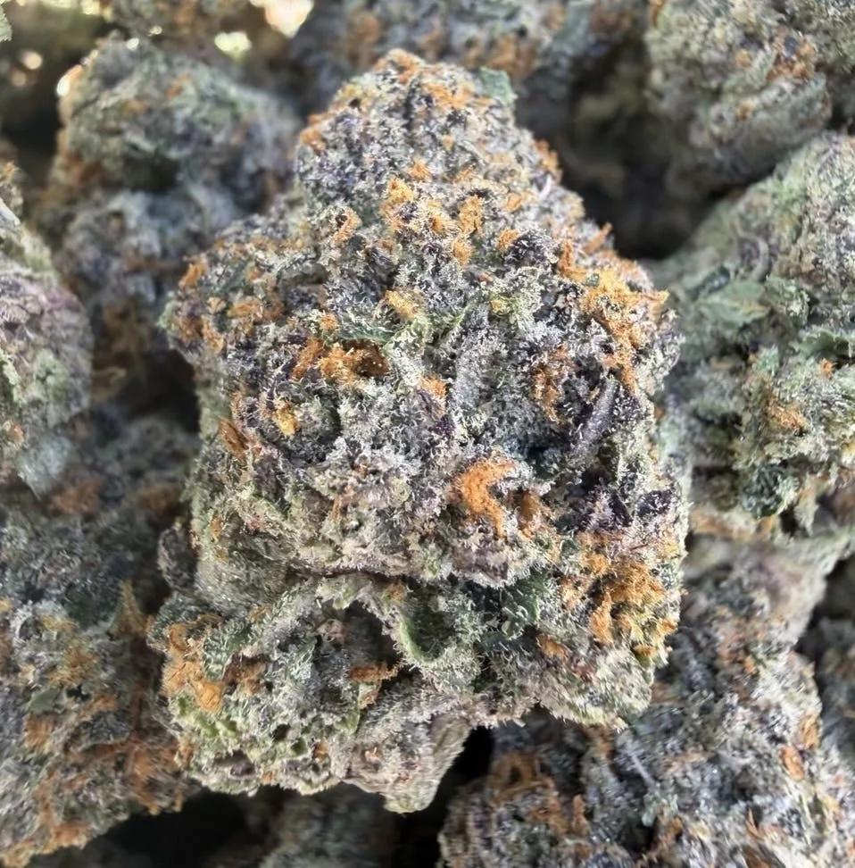 Gas⛽️ cake 🍰 Indoor $79/$105 Oz
