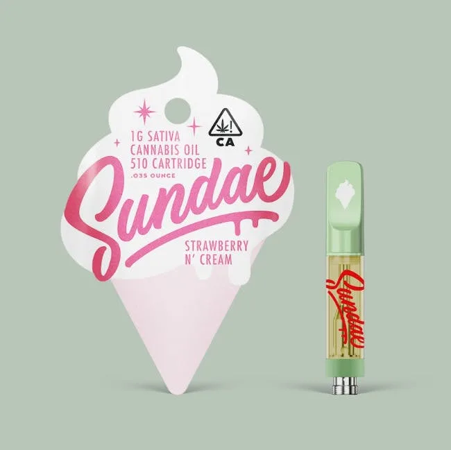 Strawberry N' Cream [S] | 1g 510 | Sundae