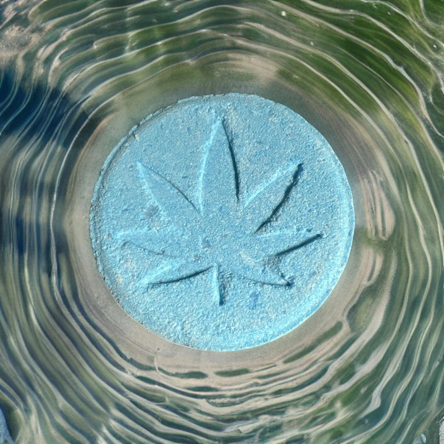 CBD Bath Bomb 200mg- Melon OG