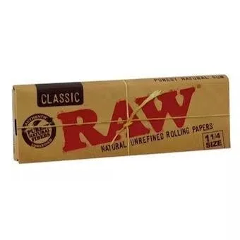 Raw Classic 1¼" Rolling Papers Each