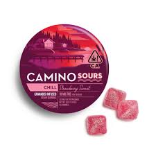 Kiva Camino | Strawberry Sunset Sour Gummies 100mg