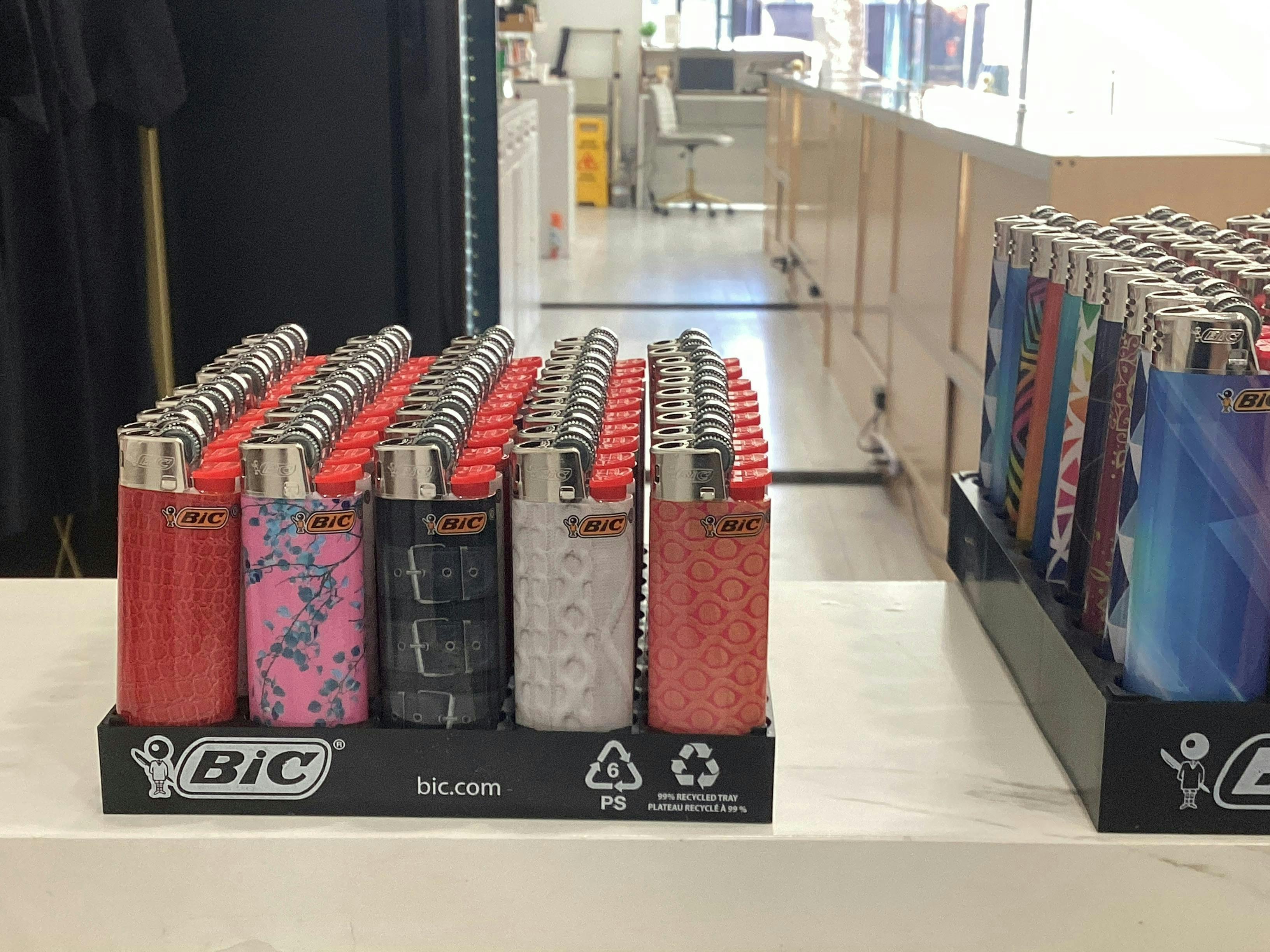 Smoke Accessories - BIC Lighter *SMALL*